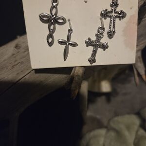 Elegant Silver Cross Necklace